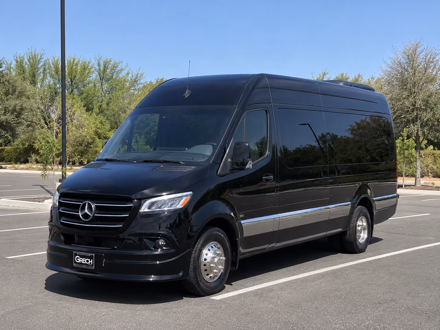 tuscaloosa prom transportation onboard seating