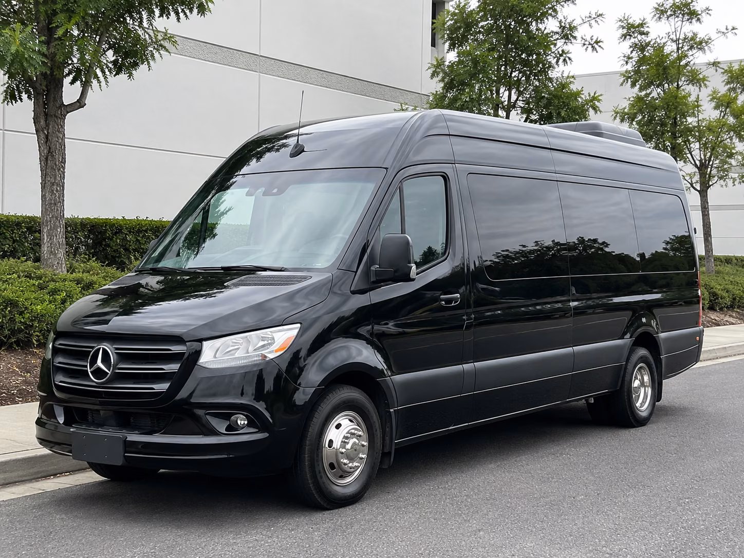tuscaloosa wine tour brewery transportation